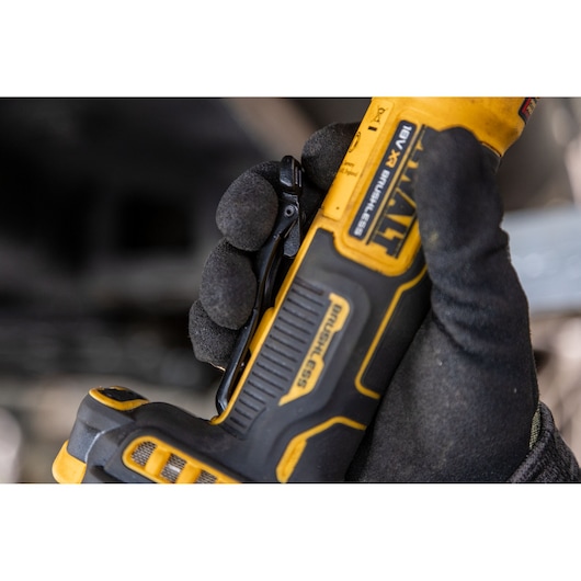 18V XR Compact Εργαλείο Κοπής 76mm - Σετ με 2 x 3.5Ah